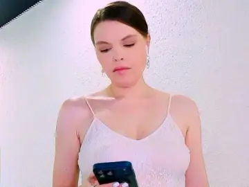Free Porn Cam with AureliaFly - Bongacams