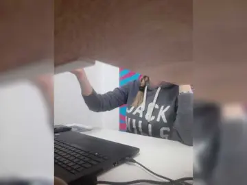 Free Porn Cam with Angelinamik - Bongacams