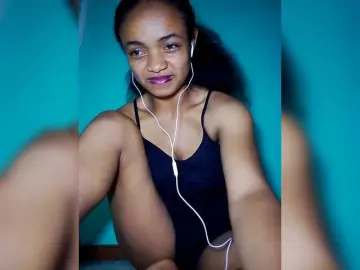 Sex Chat with Miorita - Bongacams