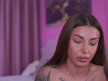 Free Porn Cam with AishaaDevoe - Bongacams