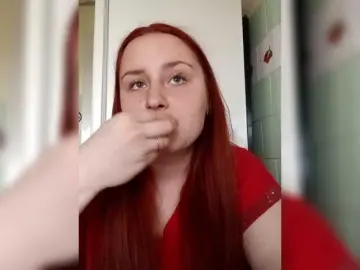 Best live sex cam show with TattiPatti - Bongacams