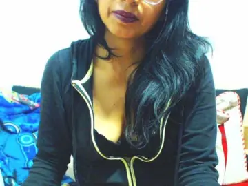 Sex Cam with HOTTTSKIN - Bongacams