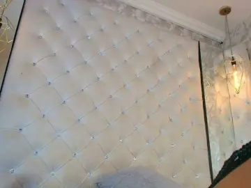 Free Porn Cam with CrystalBrooke3x - Bongacams