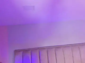 Best live sex cam show with EllaThorne - Bongacams