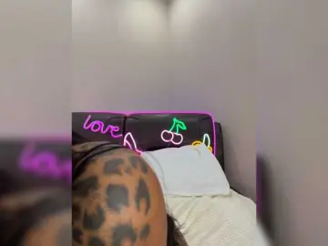 Live Porn with Cristalkate - Bongacams