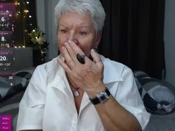 Adult Webcams with roxana-brooks - Bongacams