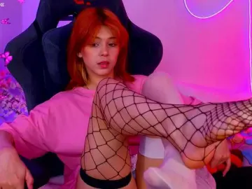 Adult Webcam with CoralineJones - Bongacams