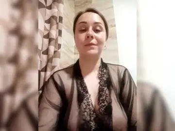 Adult Webcams with Milka97 - Bongacams