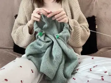 Best live sex cam show with BestyBoobs - Bongacams