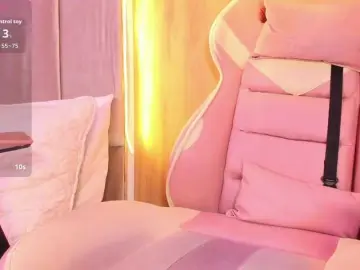 Live Sex with AstraBelova - Bongacams