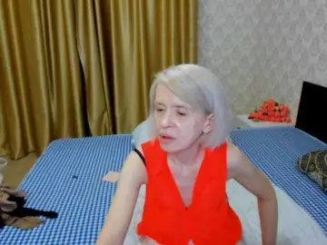 Watch Live Sex Cams with aminalive - Bongacams