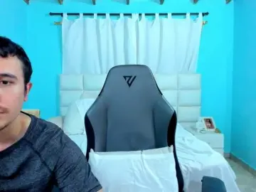 Watch Live Sex Cams with sweet-couple-latin - Bongacams