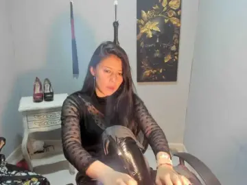 Free Live Porn with SandyQueen - Bongacams