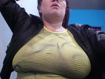 Live Sex with Carolinhe - Bongacams