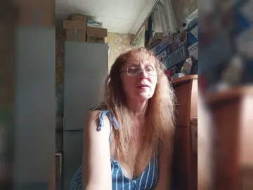 Live Porn with Sonya48 - Bongacams
