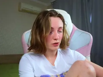 Adult Video Chat with Adelina-Cowell - Bongacams