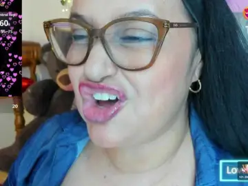 Best live sex cam show with Gianahomi - Bongacams