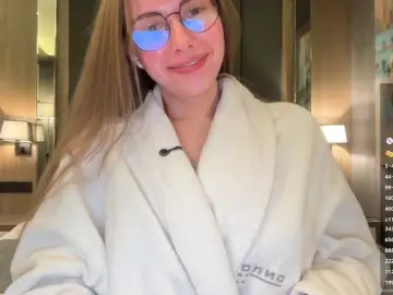 Private Sex Chat with -VikkiL0vesCheese- - Bongacams