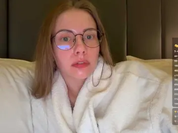 Free Porn Cam with -VikkiL0vesCheese- - Bongacams