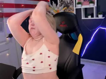 Sex Cam with MiaFerd - Bongacams