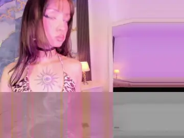 Adult Webcam with MaddieStark - Bongacams