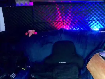 Free Porn Cam with Fantasyca - Bongacams