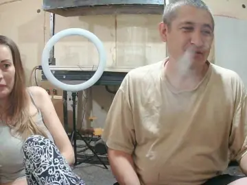 Watch Live Sex Cams with Paramy - Bongacams