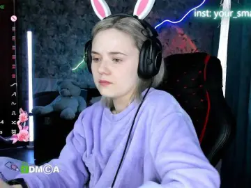 Nude Webcam with your-small-bunny - Bongacams