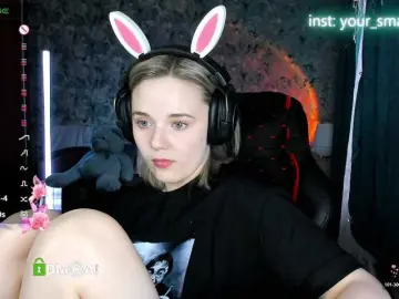 Live Sex with your-small-bunny - Bongacams