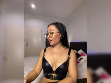 Free Live Porn with PadThai - Bongacams