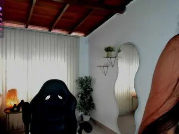 Live Porn with Min-Yuna - Bongacams