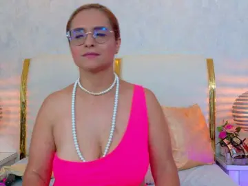 Adult Webcams with MarylinsVega - Bongacams