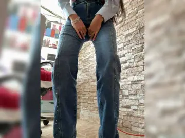 Nude Webcam with Bella-152 - Bongacams