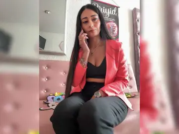 Sex Chat with Bella-152 - Bongacams