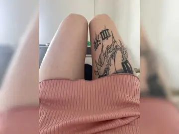 Live Sex Cam with Liokira - Bongacams