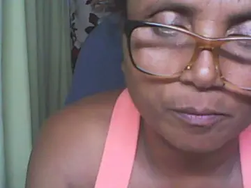 Watch Live Sex Cams with hotmomsexy - Bongacams