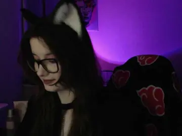 Sex Cam with Cherry-Luna - Bongacams