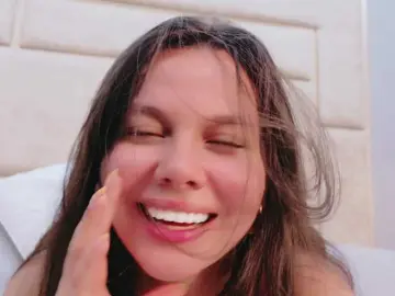 Adult Webcam with RubyScarlett - Bongacams