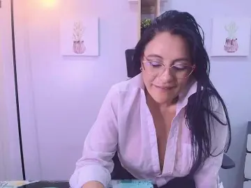 Live Porn with Zuzana21 - Bongacams