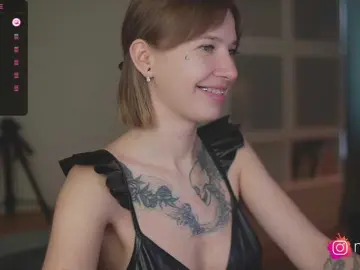 Live Porn with mel-collins - Bongacams