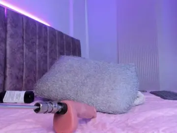 Watch Live Sex Cams with Amber-fox - Bongacams