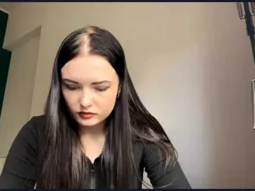 Live Sex with DaynaHosler - Bongacams