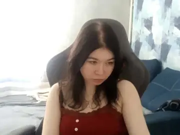 Free Live Porn with YettaPlanty - Bongacams