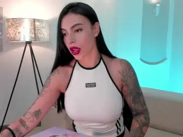 Live Sex with ChristineFord - Bongacams