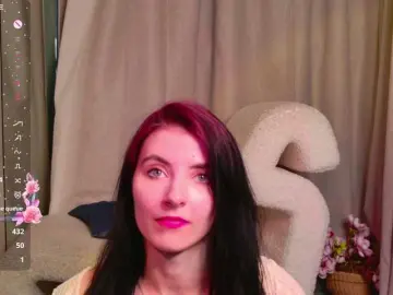Sex Chat with NicoleLuxe - Bongacams