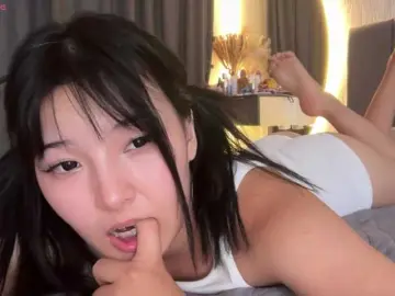 Sex Cam with minnie-joy - Bongacams