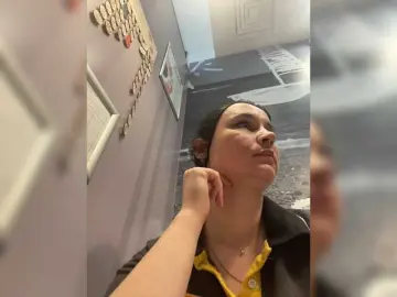 Free Porn Cam with SaliiOnli - Bongacams