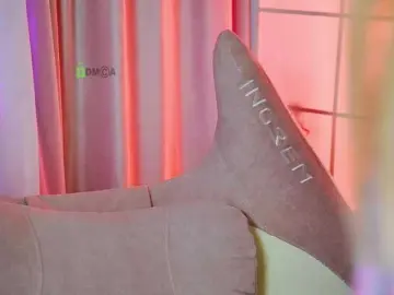 Free Porn Cam with 000--- - Bongacams