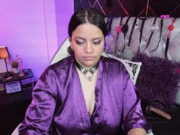 Live Sex Cam with victoriafloyd1 - Bongacams