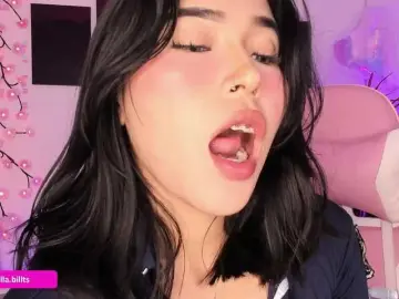 Best Webcam with Bellabills - Bongacams